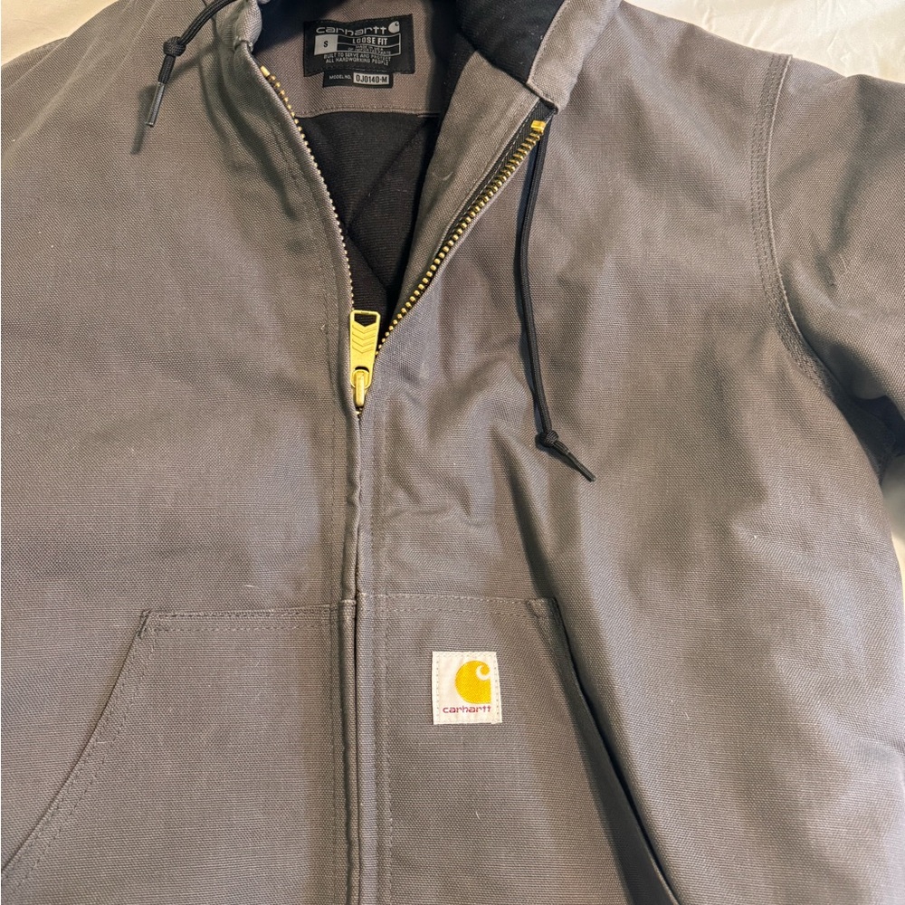 Carhartt Gray Hooded Jacket small - Picture 3 of 9